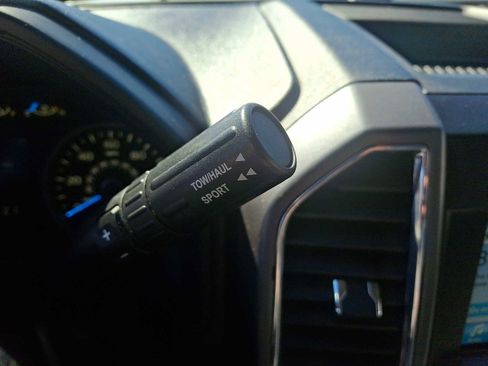 Used 2016 Ford F150 XLT w/ Equipment Group 302A Luxury image 16