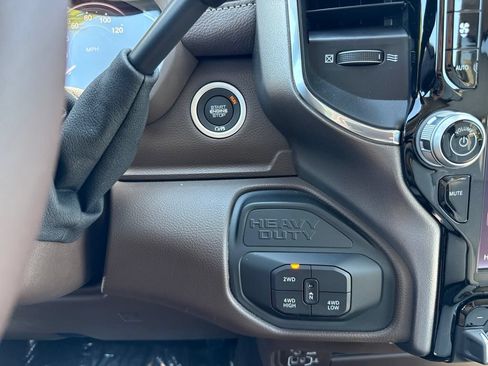 New 2026 RAM 2500 Laramie w/ Towing Technology Group AWD/4WD image 39