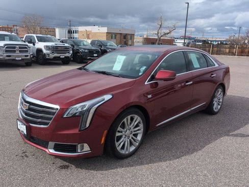 Used 2018 Cadillac XTS Luxury w/ Driver Awareness Package image 2