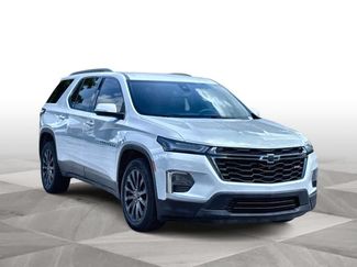Used 2023 Chevrolet Traverse RS FWD video 2