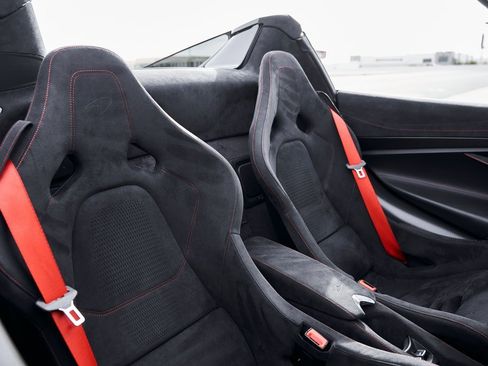 Used 2024 McLaren 750S image 48