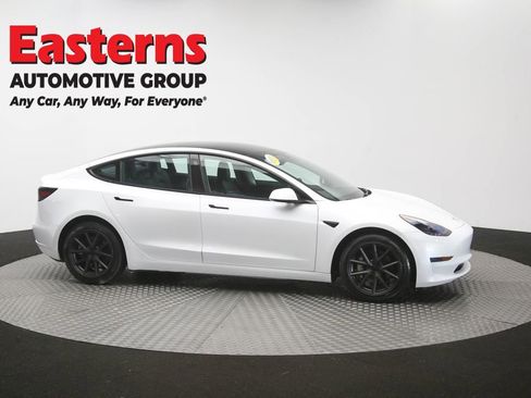 Used 2023 Tesla Model 3 Standard Range RWD image 41