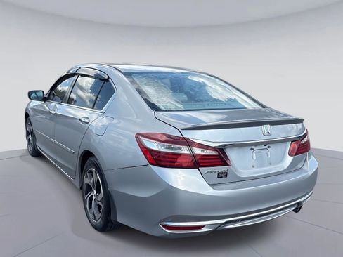 Used 2016 Honda Accord LX image 6