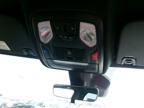 New 2026 RAM 1500 Express AWD/4WD image 16