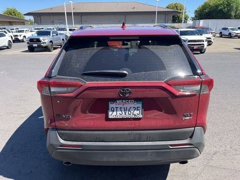 Used 2025 Toyota RAV4 XLE w/ Convenience Package AWD/4WD image 6