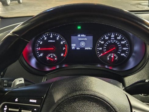 Used 2019 Kia Stinger image 23