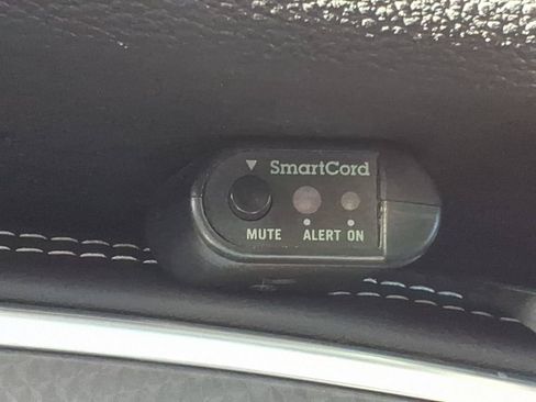 Used 2015 Dodge Challenger SRT Hellcat RWD image 18