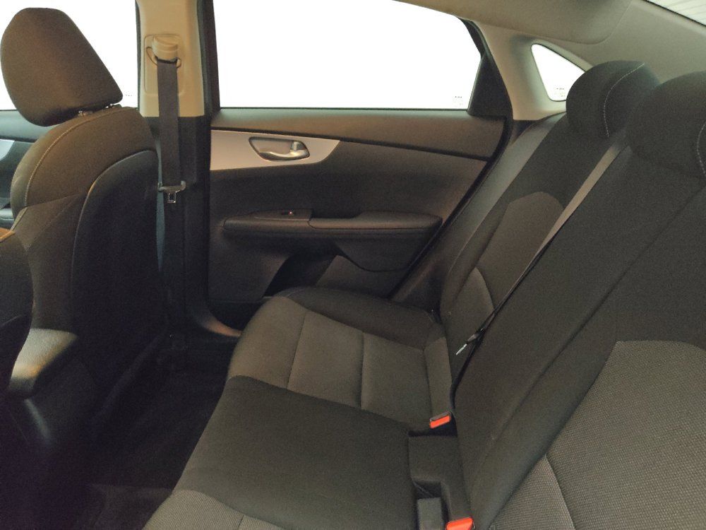 Used 2024 Kia Forte LXS w/ LXS Technology Package FWD image 18