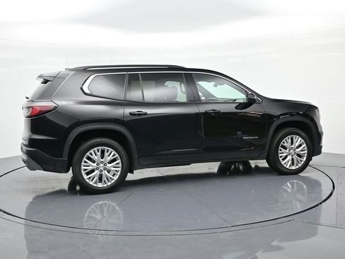 Used 2024 GMC Acadia Elevation image 8