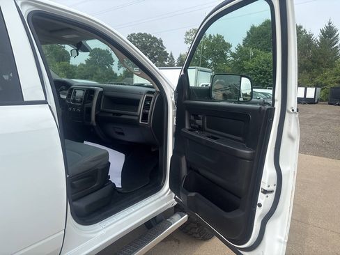 Used 2015 RAM 2500 Tradesman w/ Chrome Appearance Group AWD/4WD image 20
