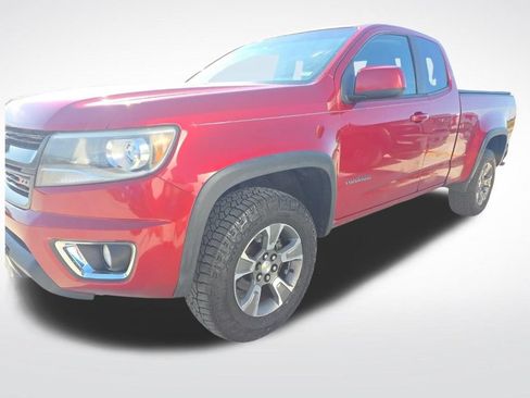 Used 2015 Chevrolet Colorado Z71 AWD/4WD image 36