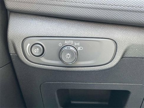 New 2026 Chevrolet TrailBlazer LT w/ Convenience Package image 16