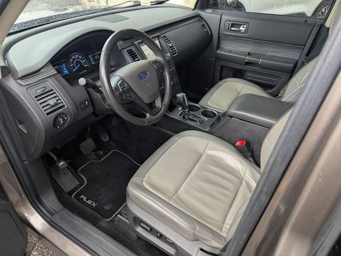 Used 2019 Ford Flex SEL w/ Equipment Group 202A AWD/4WD image 13