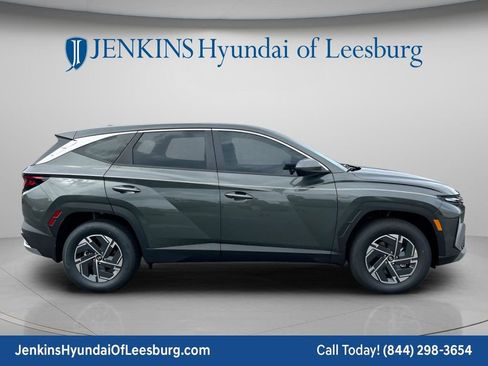 New 2026 Hyundai Tucson Blue SE AWD/4WD image 3