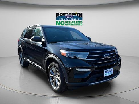 Used 2022 Ford Explorer XLT w/ Equipment Group 202A AWD/4WD image 23