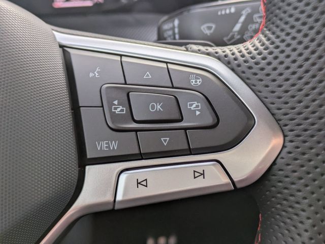 New 2026 Volkswagen GTI SE FWD image 26