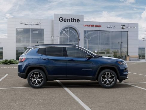 New 2026 Jeep Compass Limited AWD/4WD image 21