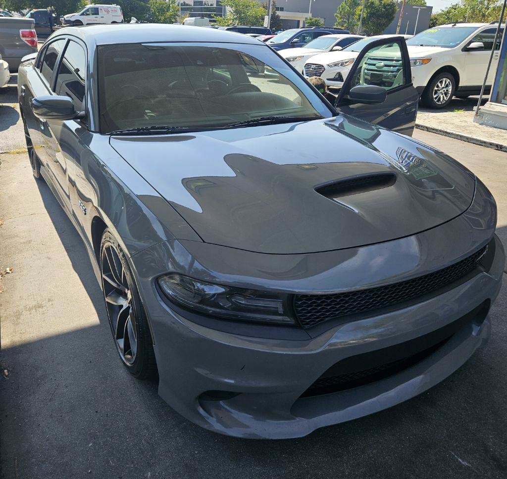 Used 2017 Dodge Charger R/T Scat Pack w/ Technology Group RWD image 5