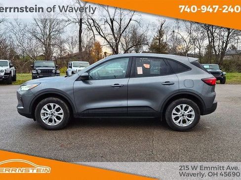 Used 2025 Ford Escape Active image 4