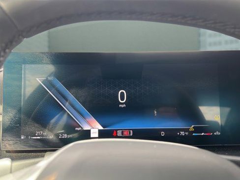 Used 2025 BMW 330i Sedan image 29