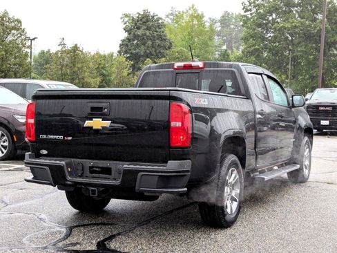 Used 2018 Chevrolet Colorado Z71 AWD/4WD image 6