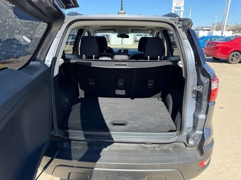 Used 2018 Ford EcoSport SE image 5