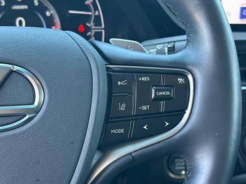 Used 2025 Lexus ES 350 w/ Premium Package FWD image 28
