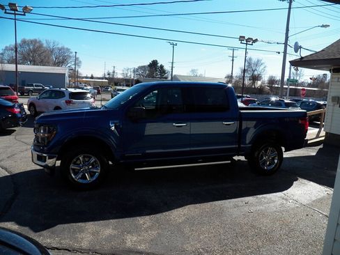 Used 2024 Ford F150 XLT w/ Mobile Office Package image 5