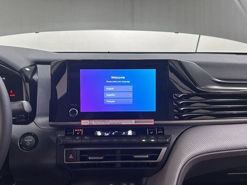 New 2026 Toyota Camry SE image 10