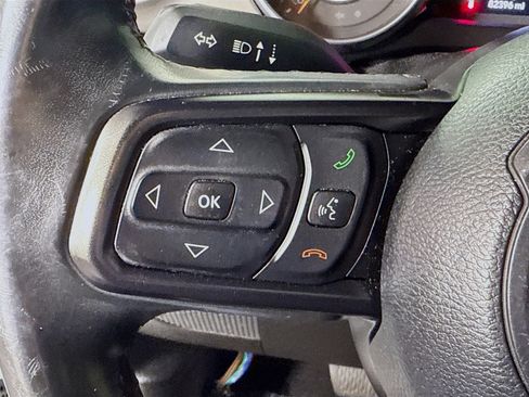 Used 2018 Jeep Wrangler Unlimited Sport S image 14