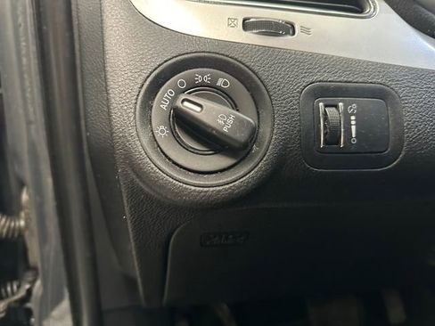 Used 2017 Dodge Journey GT image 22