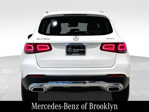 Certified 2022 Mercedes-Benz GLC 300 4MATIC image 5