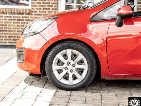 Used 2013 Kia Rio LX w/ PWR Pkg image 8