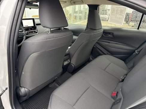 Used 2025 Toyota Corolla LE w/ LE Premium Package image 25