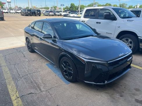 Used 2025 Kia K4 GT-Line Turbo FWD image 2