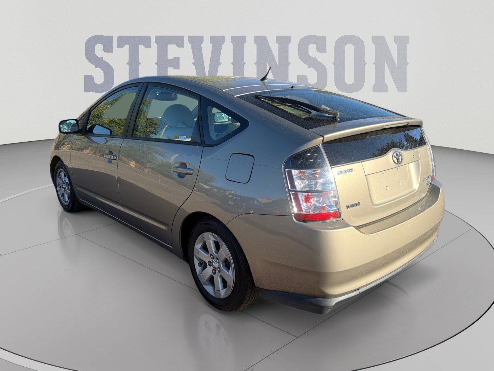Used 2005 Toyota Prius FWD image 3