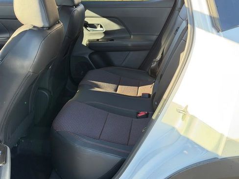 New 2026 Nissan Kicks SR w/ Cold Weather Package FWD image 22