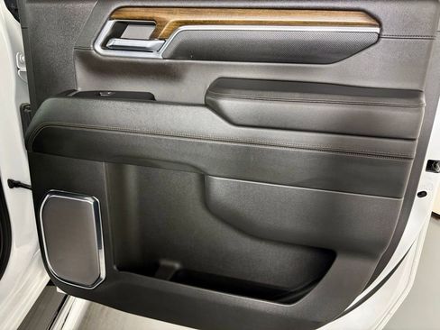 Used 2024 Chevrolet Silverado 3500 High Country w/ High Country Premium Package AWD/4WD image 49