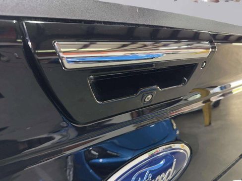 Used 2017 Ford F150 Lariat w/ Equipment Group 502A Luxury image 24