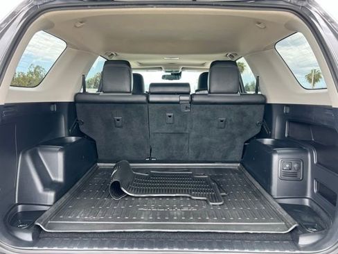 Used 2023 Toyota 4Runner SR5 Premium w/ Moonroof Package RWD image 46