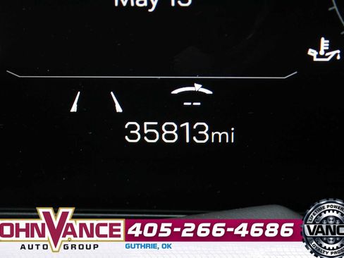 Used 2025 GMC Yukon Denali AWD/4WD image 39
