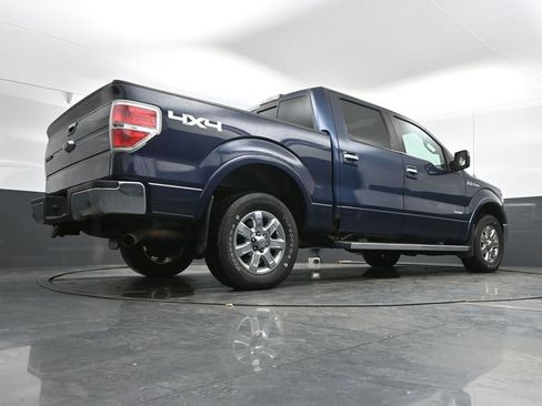Used 2014 Ford F150 Lariat w/ Lariat Chrome Package image 41