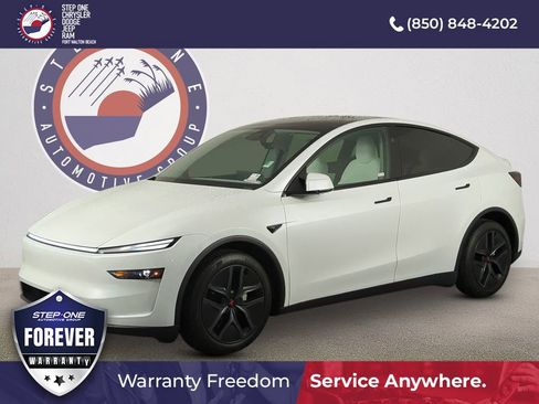 Used 2026 Tesla Model Y Long Range AWD/4WD image 2