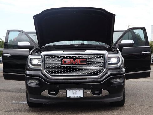 Used 2017 GMC Sierra 1500 Denali w/ Denali Ultimate Package AWD/4WD image 40