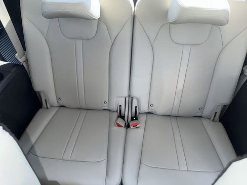 New 2026 Kia Sorento SX image 18