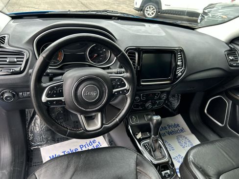Used 2021 Jeep Compass Limited FWD image 14
