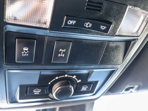 Used 2019 Toyota Tacoma TRD Off-Road image 28