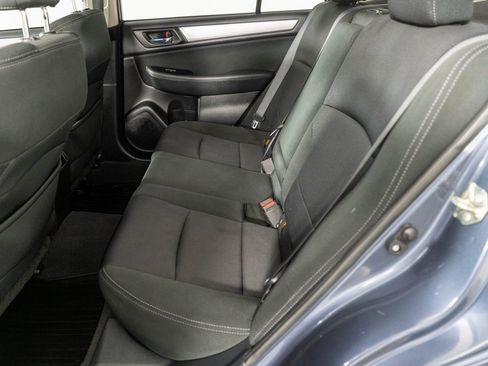 Used 2017 Subaru Legacy 2.5i Premium image 11