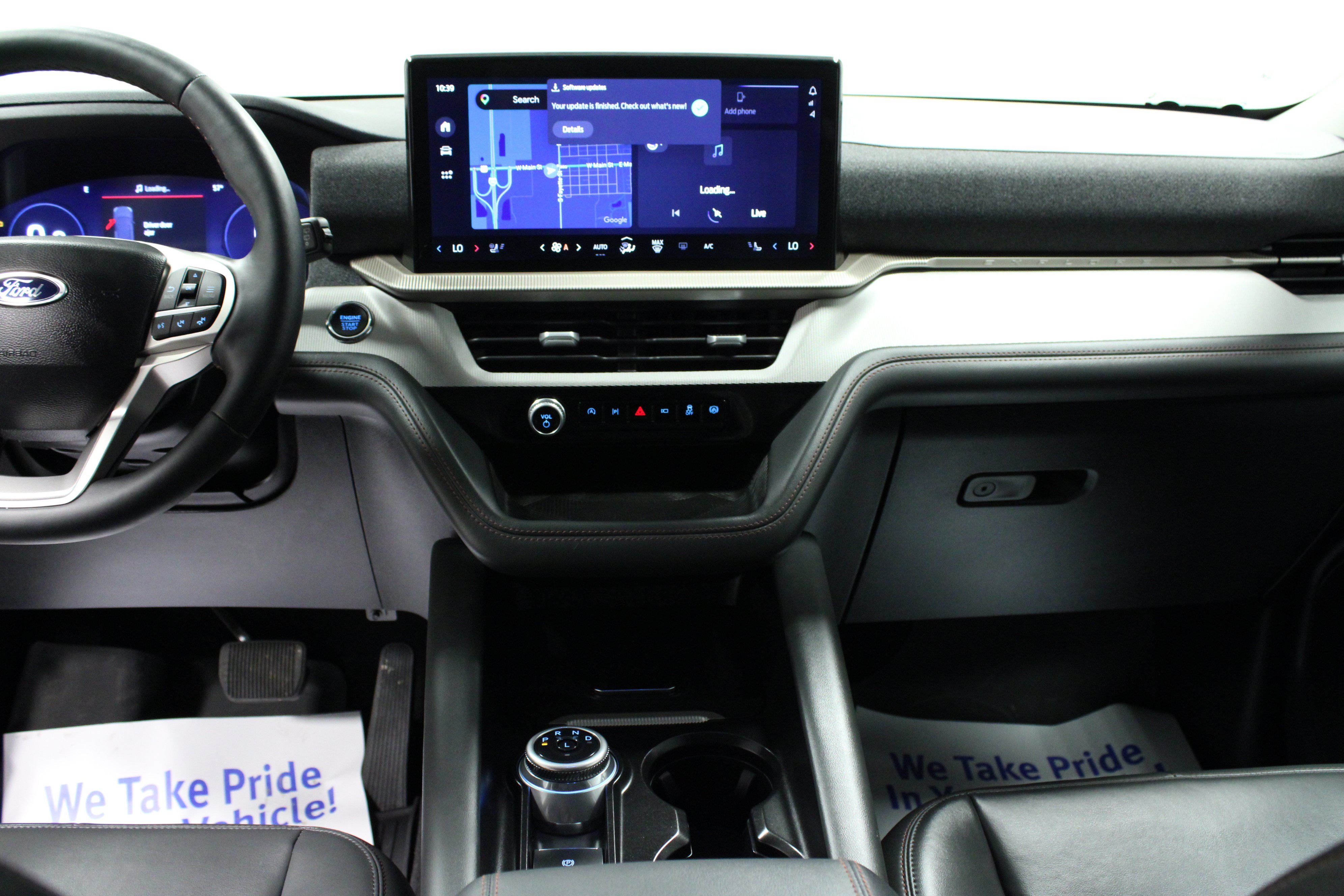Used 2025 Ford Explorer Active w/ Active Comfort Package AWD/4WD image 19