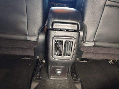 Used 2021 Jeep Compass Latitude image 23